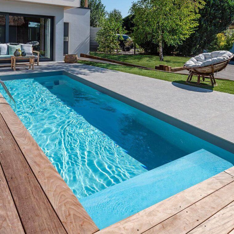 PISCINES